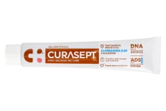 Pasta_do_zebow_w_zelu_Curasept_0,2%_Chlorheksydyny-46907_2.webp
