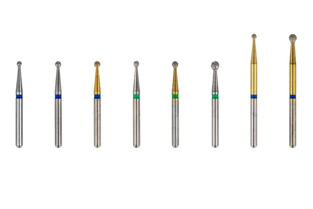 Wiertlo_diamentowe_na_turbine_kulka_6_szt_OLIDENT_glowne.jpg