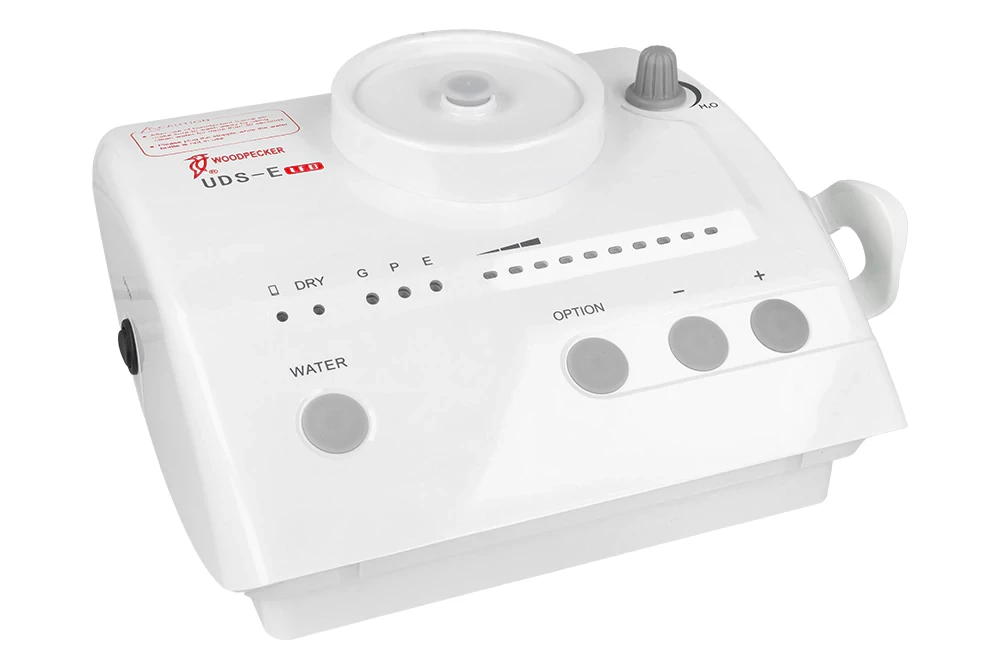 Skaler ultradźwiękowy ze światłem UDS-E Woodpecker 2.WEBP